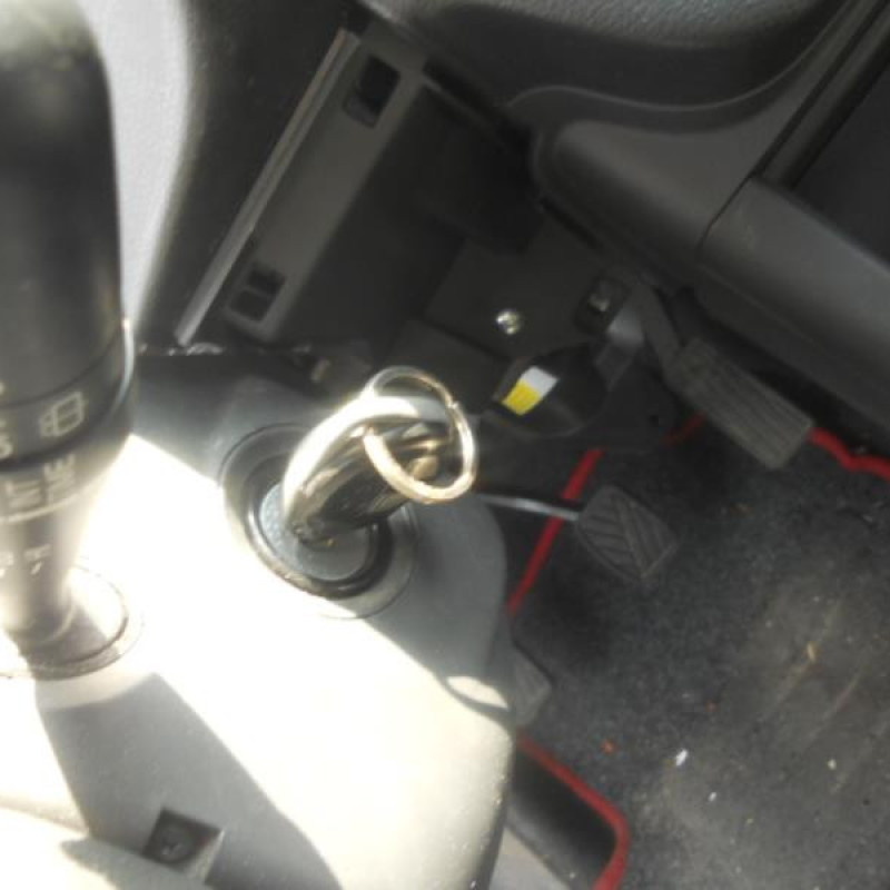 Bras essuie glace avant droit SUZUKI SWIFT 3 Photo n°8