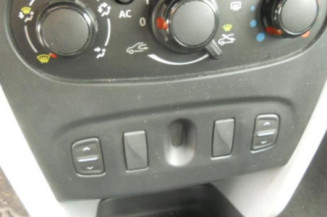 Interrupteur de leve vitre avant droit DACIA LOGAN 2