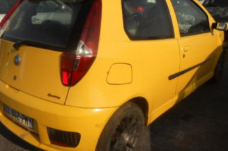 Retroviseur gauche FIAT PUNTO 2