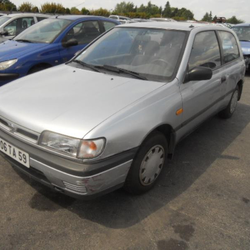 Optique avant secondaire gauche (feux)(clignotant) NISSAN SUNNY 3 Photo n°3