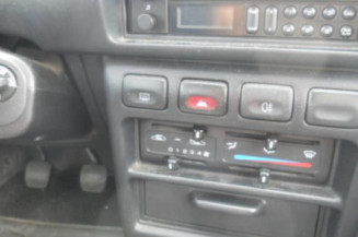 Optique avant secondaire gauche (feux)(clignotant) NISSAN SUNNY 3