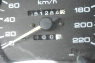 Optique avant secondaire gauche (feux)(clignotant) NISSAN SUNNY 3