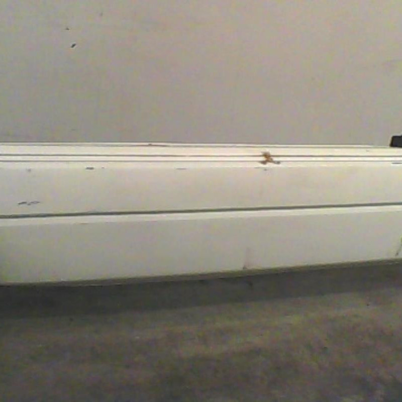 Pare choc arriere VOLKSWAGEN POLO 2 Photo n°2