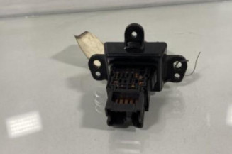 Bouton de warning NISSAN ALMERA TINO