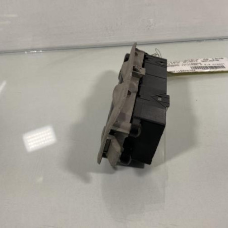 Interrupteur de leve vitre avant gauche NISSAN ALMERA TINO