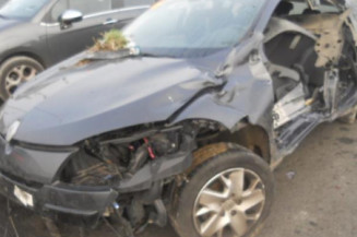 Pivot de moyeu avant gauche RENAULT MEGANE 3 Photo n°1