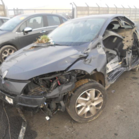 Pivot de moyeu avant gauche RENAULT MEGANE 3 Photo n°1