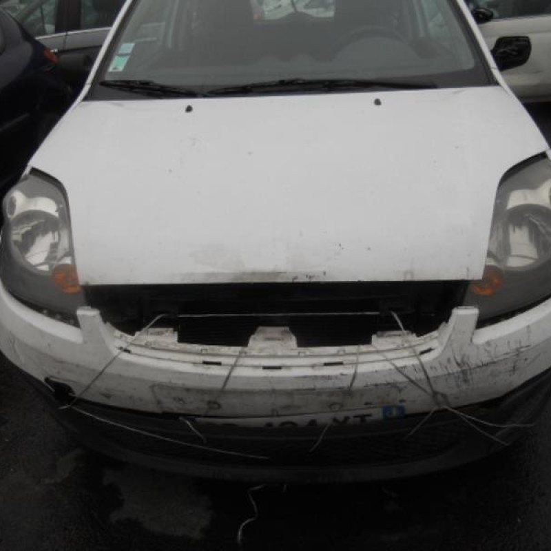 Feu arriere principal droit (feux) FORD FIESTA 5 Photo n°4