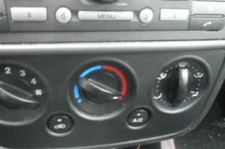 Feu arriere principal gauche (feux) FORD FIESTA 5