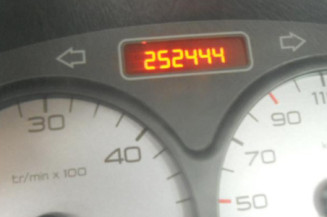 Bras essuie glace avant droit CITROEN BERLINGO 1