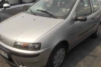 Retroviseur gauche FIAT PUNTO 2