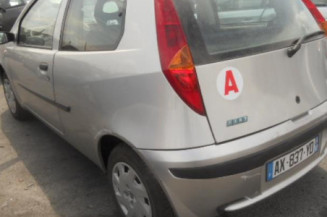 Retroviseur gauche FIAT PUNTO 2
