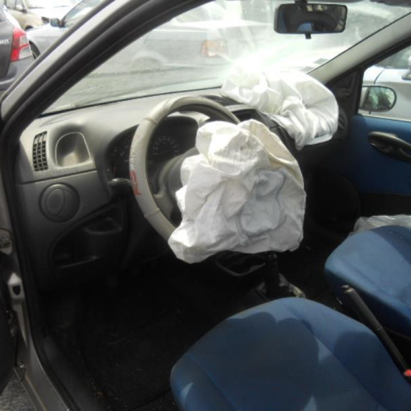 Retroviseur gauche FIAT PUNTO 2 Photo n°7