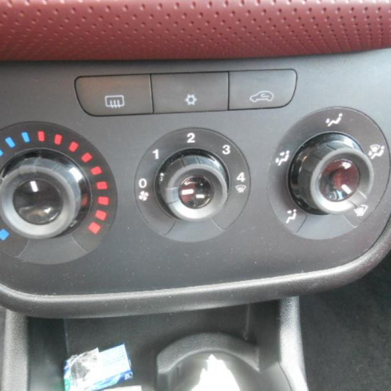 Autoradio d'origine FIAT PUNTO EVO 3 Photo n°10