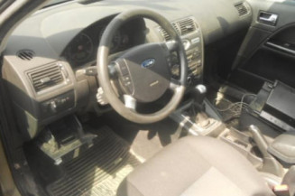 Retroviseur droit FORD MONDEO 2