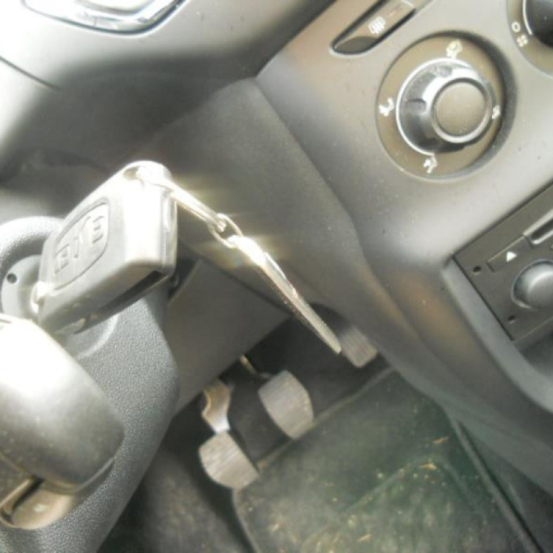 Amortisseur avant droit CITROEN C3 2 Photo n°9
