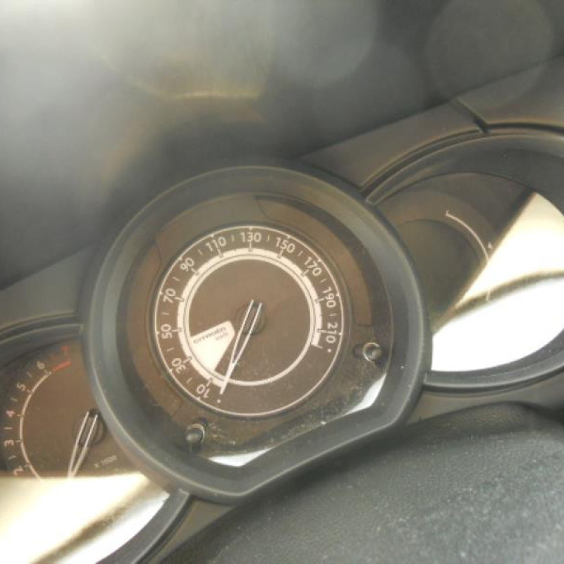 Amortisseur avant droit CITROEN C3 2 Photo n°10
