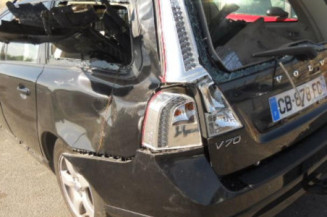 Moteur essuie glace avant VOLVO V 70 2