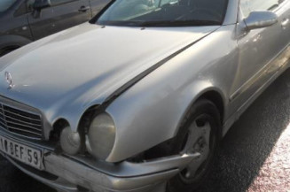 Feu arriere secondaire gauche (feux) MERCEDES CLASSE CLK 208