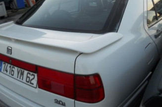 Optique avant principal gauche (feux)(phare) SEAT TOLEDO 1