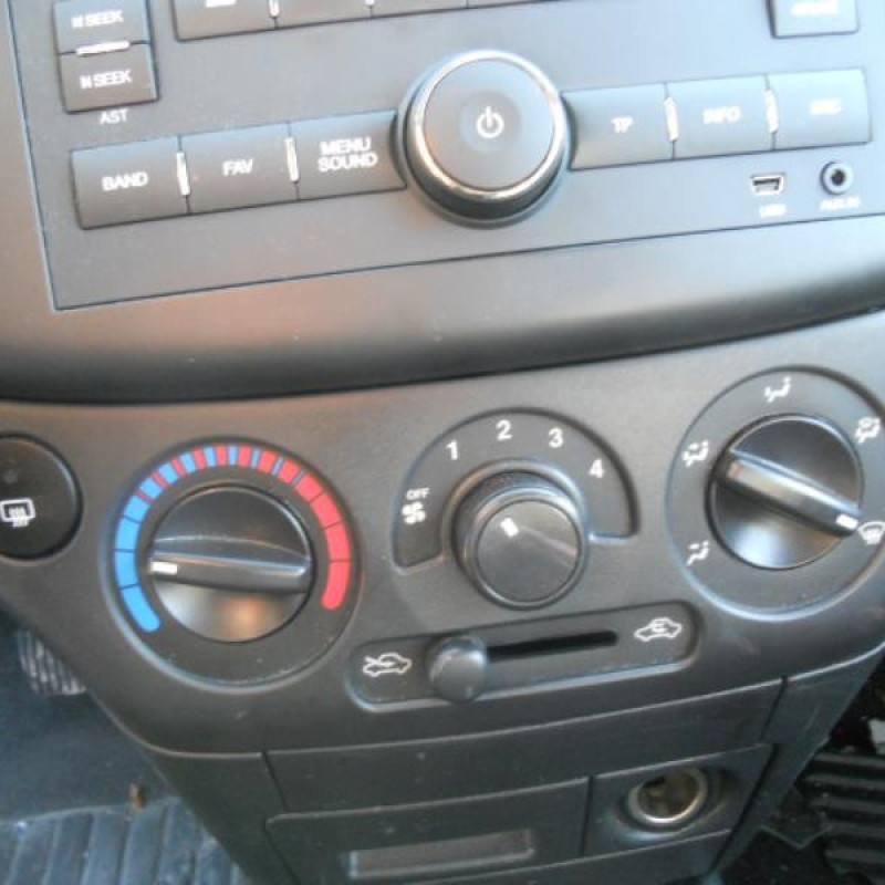 Moteur essuie glace arriere CHEVROLET AVEO 1 Photo n°9