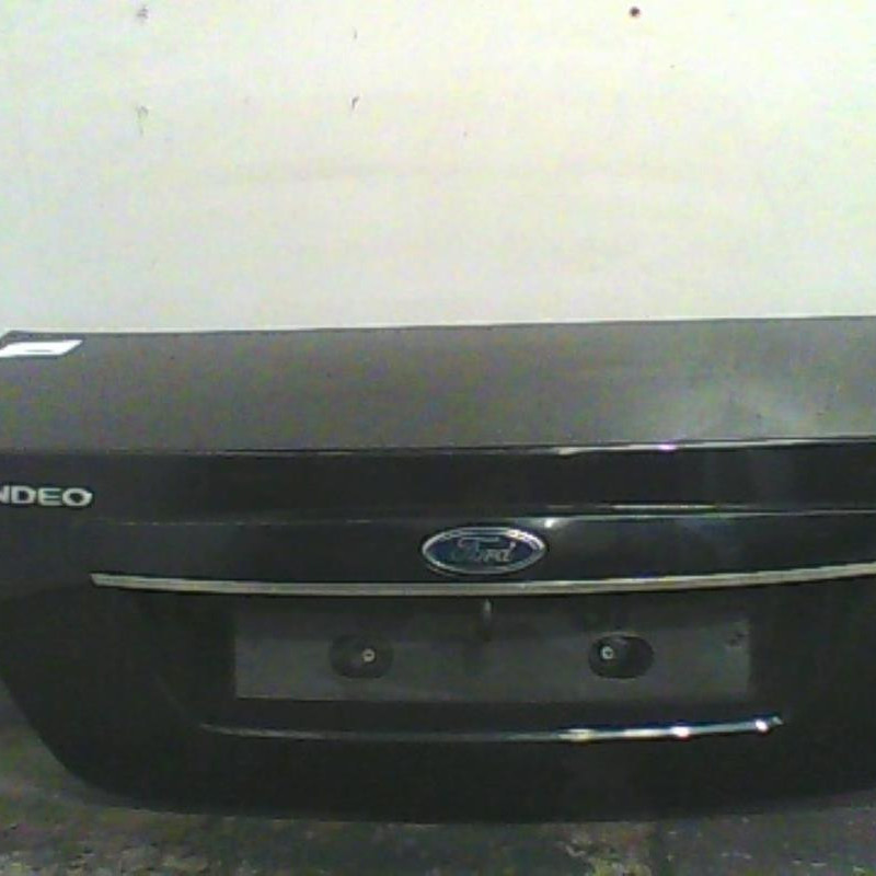 Malle/Hayon arriere FORD MONDEO 2 Photo n°1