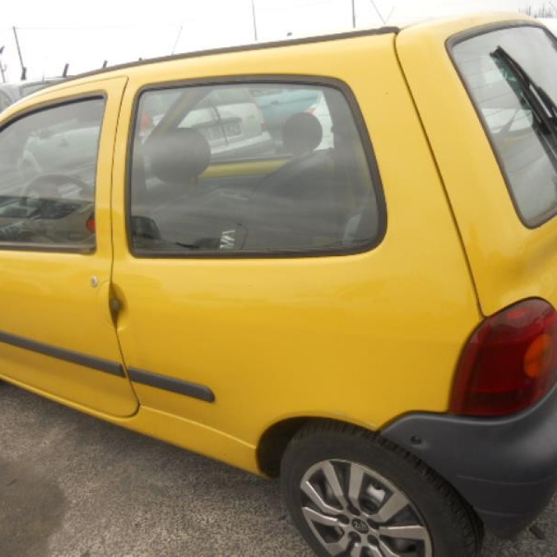 Malle/Hayon arriere RENAULT TWINGO 1 Photo n°4