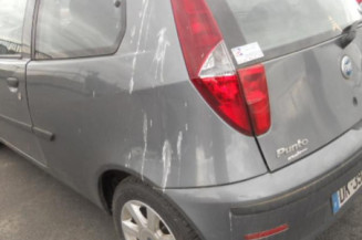 Retroviseur droit FIAT PUNTO 2
