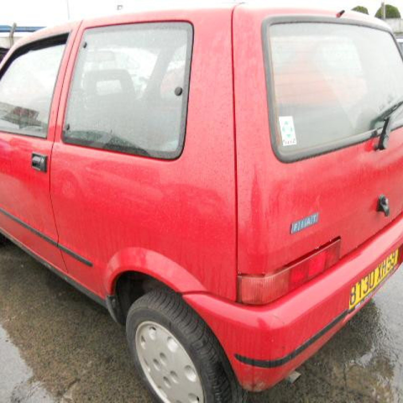 Malle/Hayon arriere FIAT CINQUECENTO Photo n°5