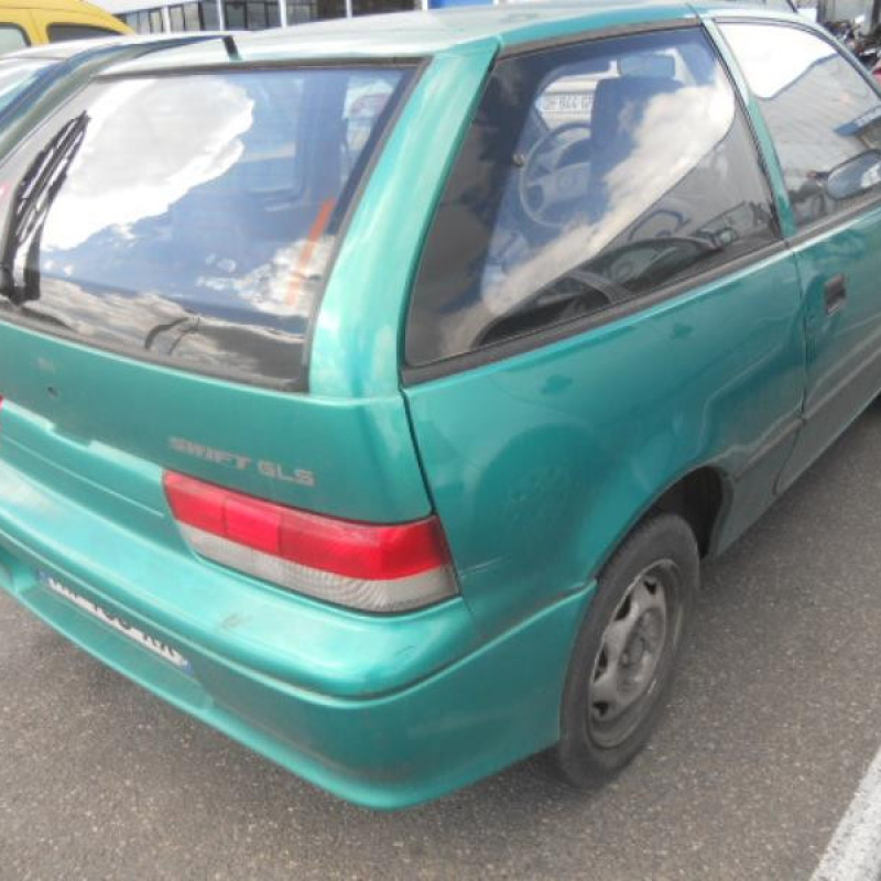 Retroviseur droit SUZUKI SWIFT 2 Photo n°5