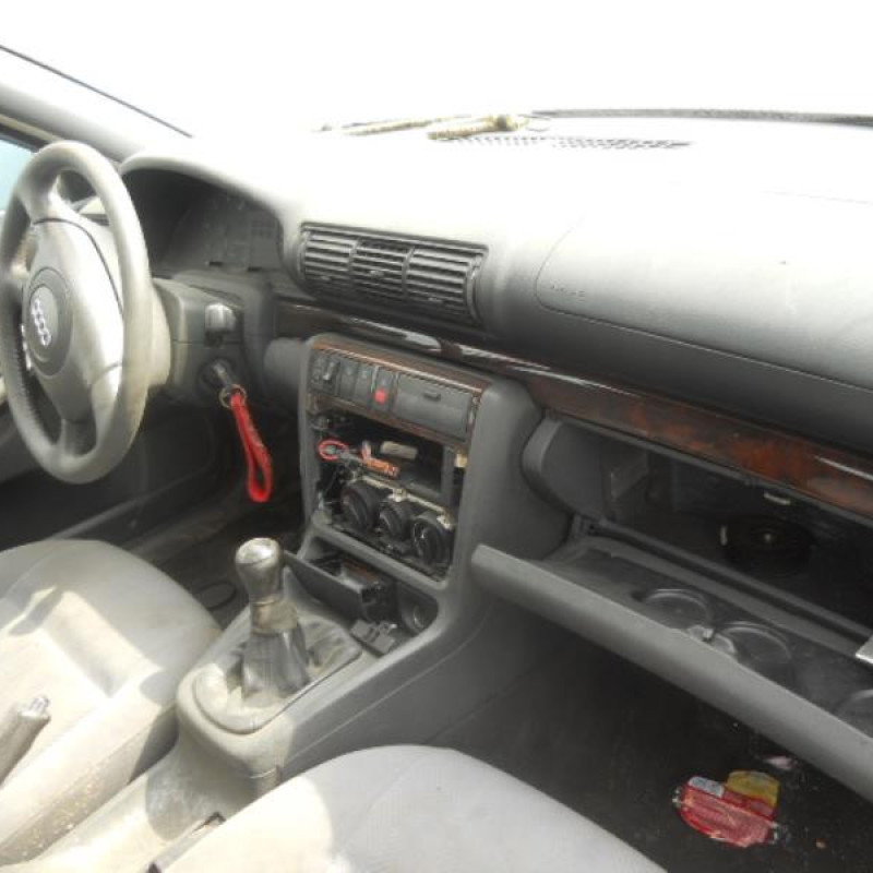 Retroviseur droit AUDI A4 1 Photo n°10