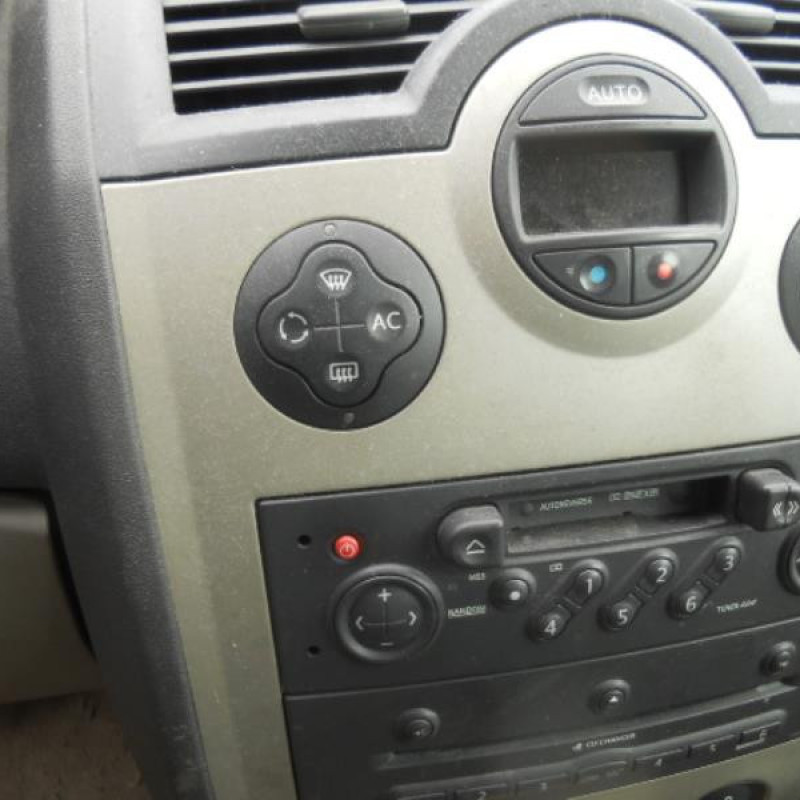Bras essuie glace avant droit RENAULT MEGANE 2 Photo n°7