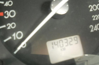 Bras essuie glace avant gauche RENAULT LAGUNA 2