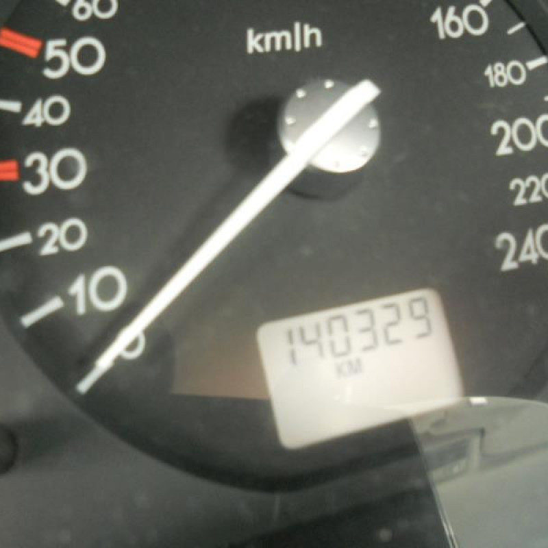 Bras essuie glace avant gauche RENAULT LAGUNA 2 Photo n°7