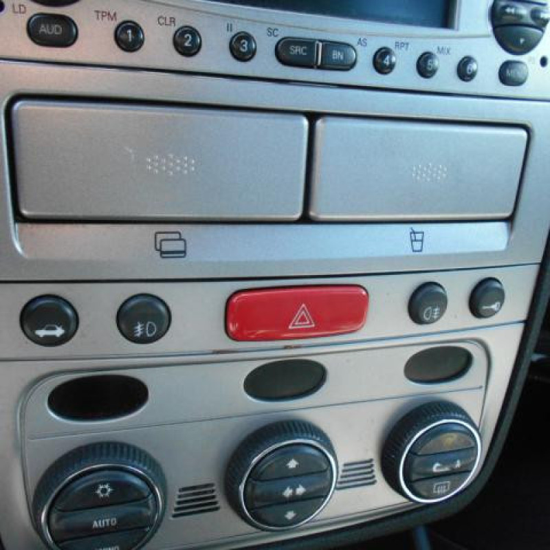 Commande chauffage ALFA ROMEO 147 Photo n°11
