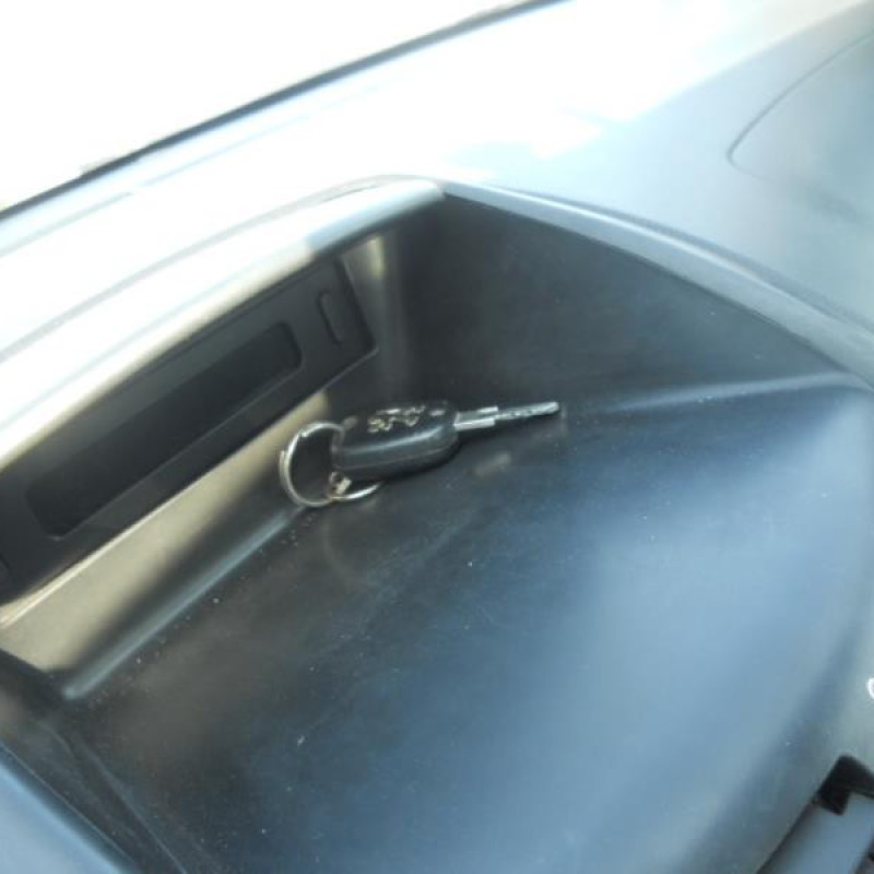 Bras essuie glace avant droit PEUGEOT 206+ Photo n°9