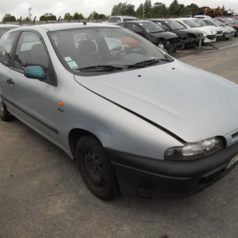 Moteur essuie glace arriere FIAT BRAVO 1 Photo n°3