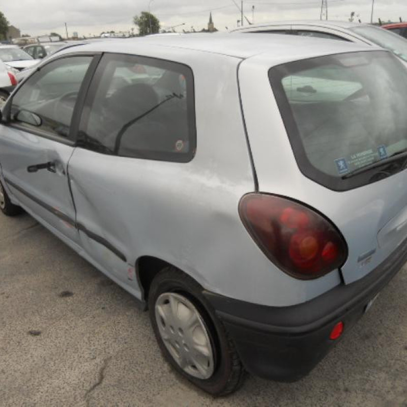Moteur essuie glace arriere FIAT BRAVO 1 Photo n°5