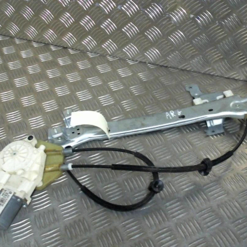 Leve vitre electrique arriere gauche RENAULT MEGANE 3 Photo n°1
