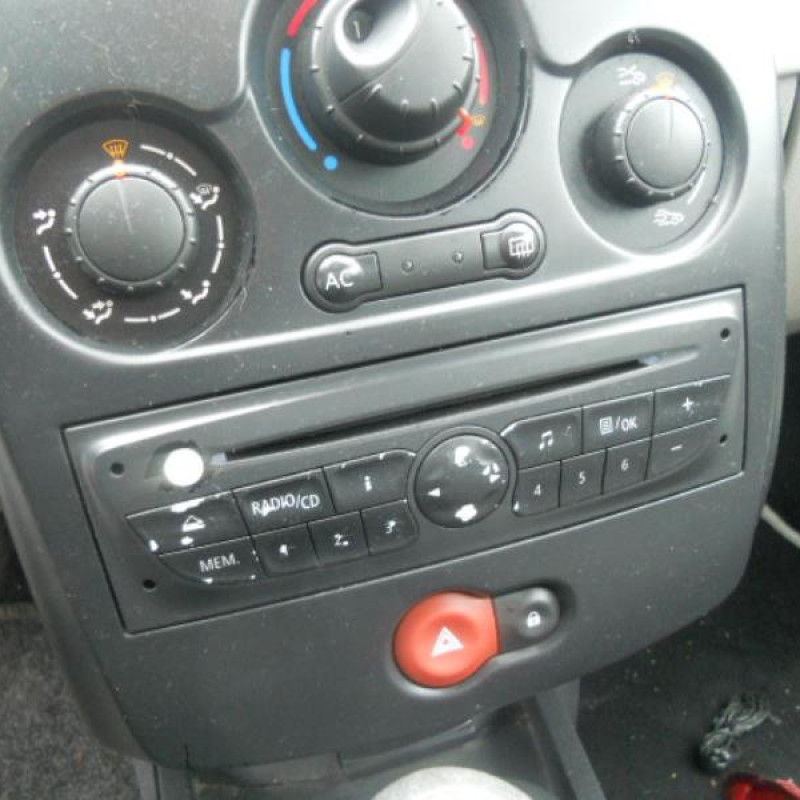 Maitre cylindre (freinage) RENAULT CLIO 3 Photo n°8