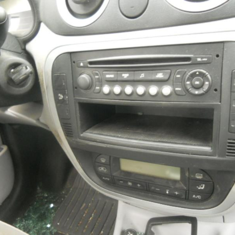 Bras essuie glace avant droit CITROEN C3 1 Photo n°8