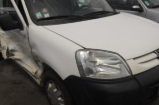 Bras essuie glace avant gauche PEUGEOT PARTNER 1