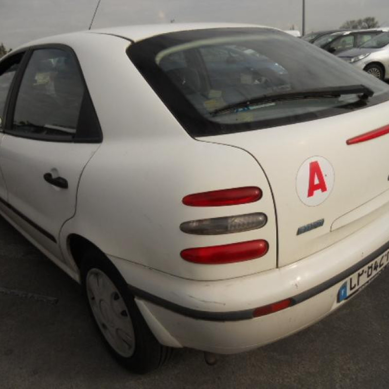 Trappe d'essence FIAT BRAVA Photo n°7