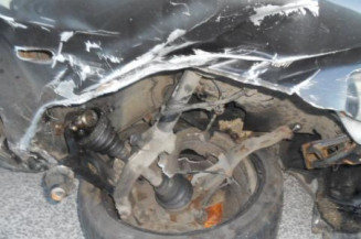 Serrure avant droit ALFA ROMEO 147