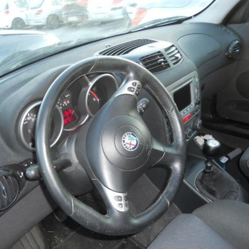 Serrure avant droit ALFA ROMEO 147 Photo n°9