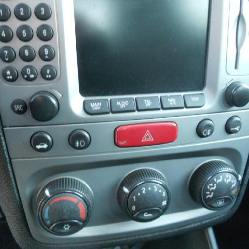 Serrure avant droit ALFA ROMEO 147 Photo n°11