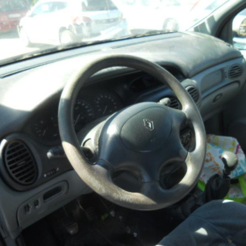 Alternateur RENAULT SCENIC 1 Photo n°8