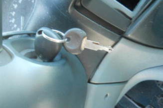 Alternateur RENAULT SCENIC 1
