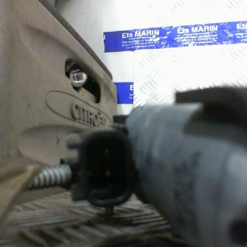 Leve vitre electrique avant gauche LANCIA LYBRA Photo n°3