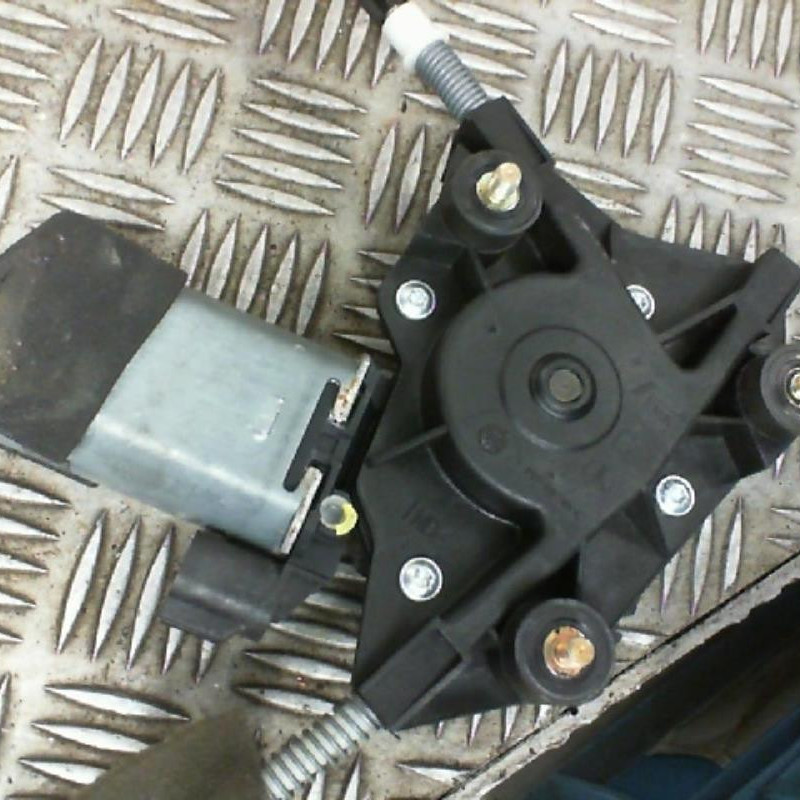 Leve vitre electrique avant gauche LANCIA LYBRA Photo n°4